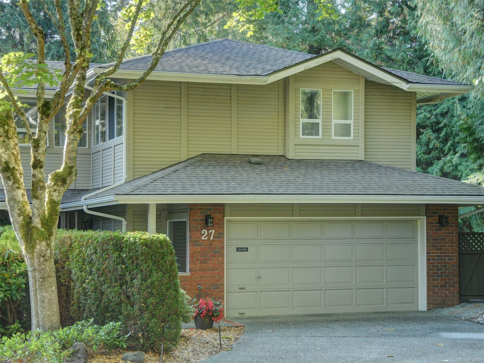 27 4630 Lochside Drive, Saanich, BC, V8Y 2T1 914799 Alex Rose