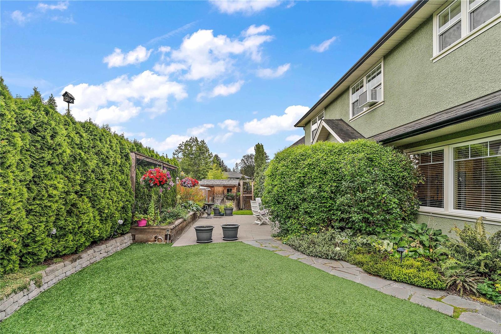 1116 Conforti Place, Saanich, BC, V8Z 7Z4 915563 Marten Homes Real