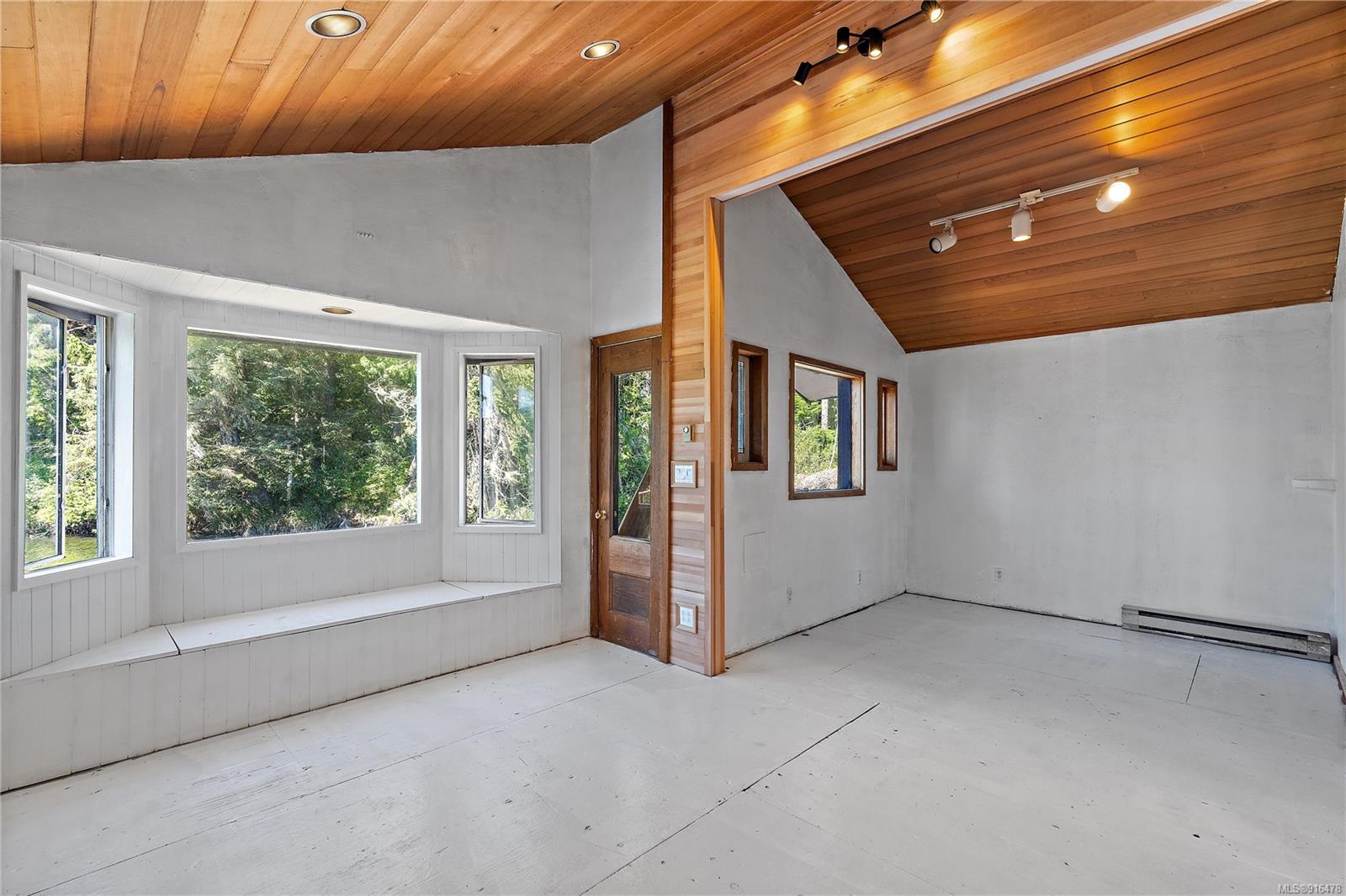 16 8895 West Coast Road, Sooke, BC, V9Z 1E7 916478 Gower Smith