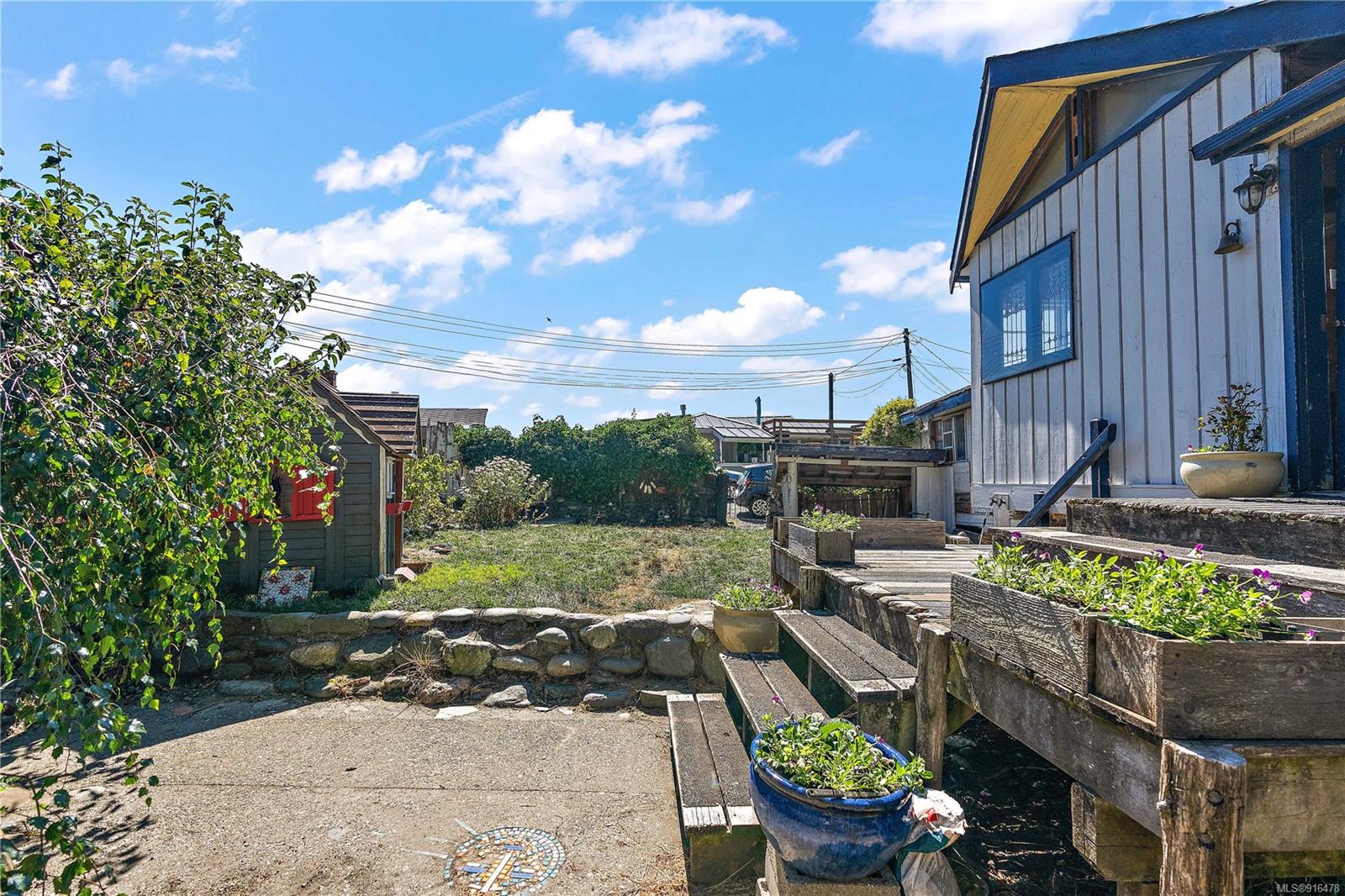 16 8895 West Coast Road, Sooke, BC, V9Z 1E7 916478 Gower Smith