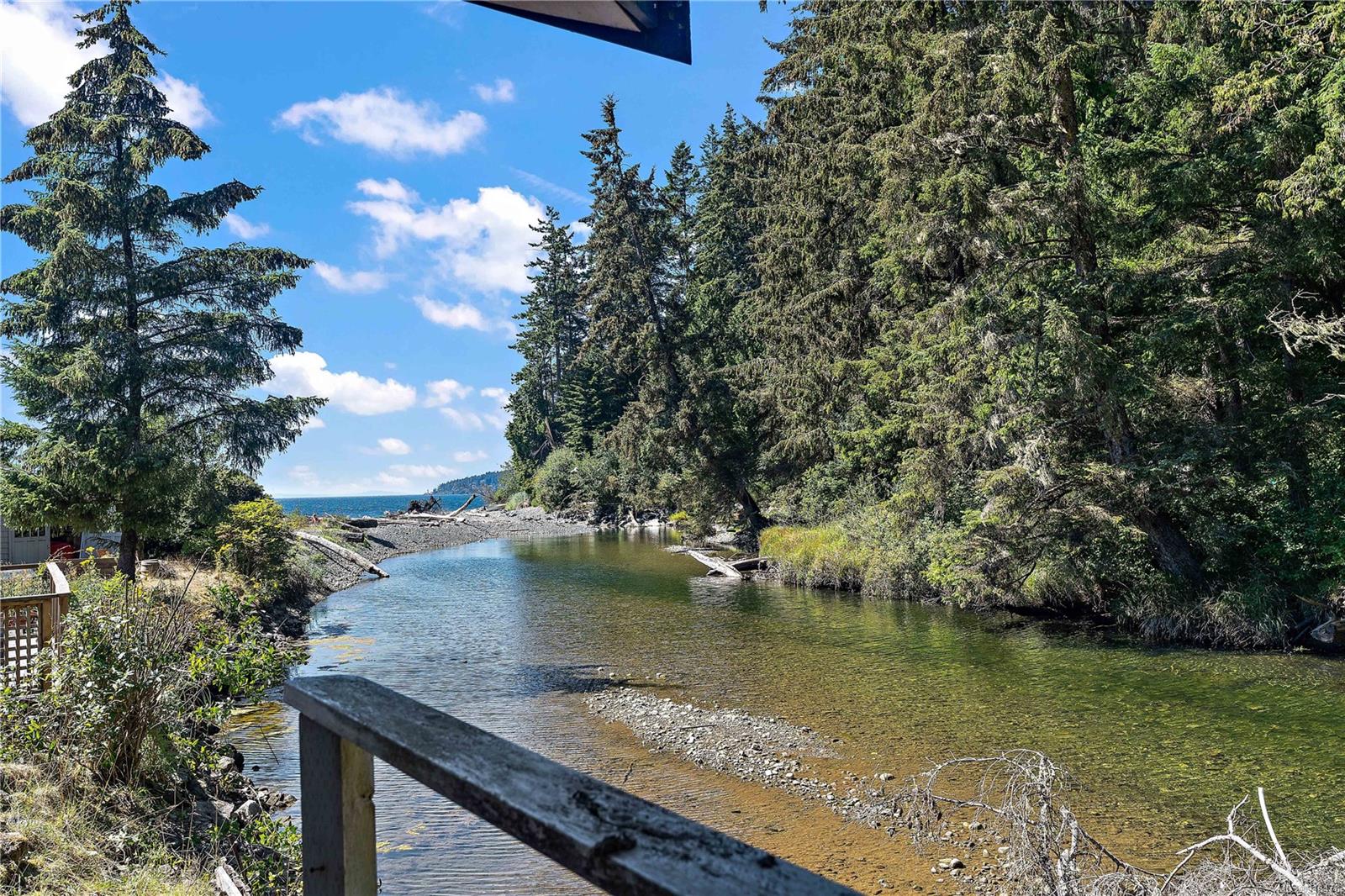 16 8895 West Coast Road, Sooke, BC, V9Z 1E7 916478 Gower Smith