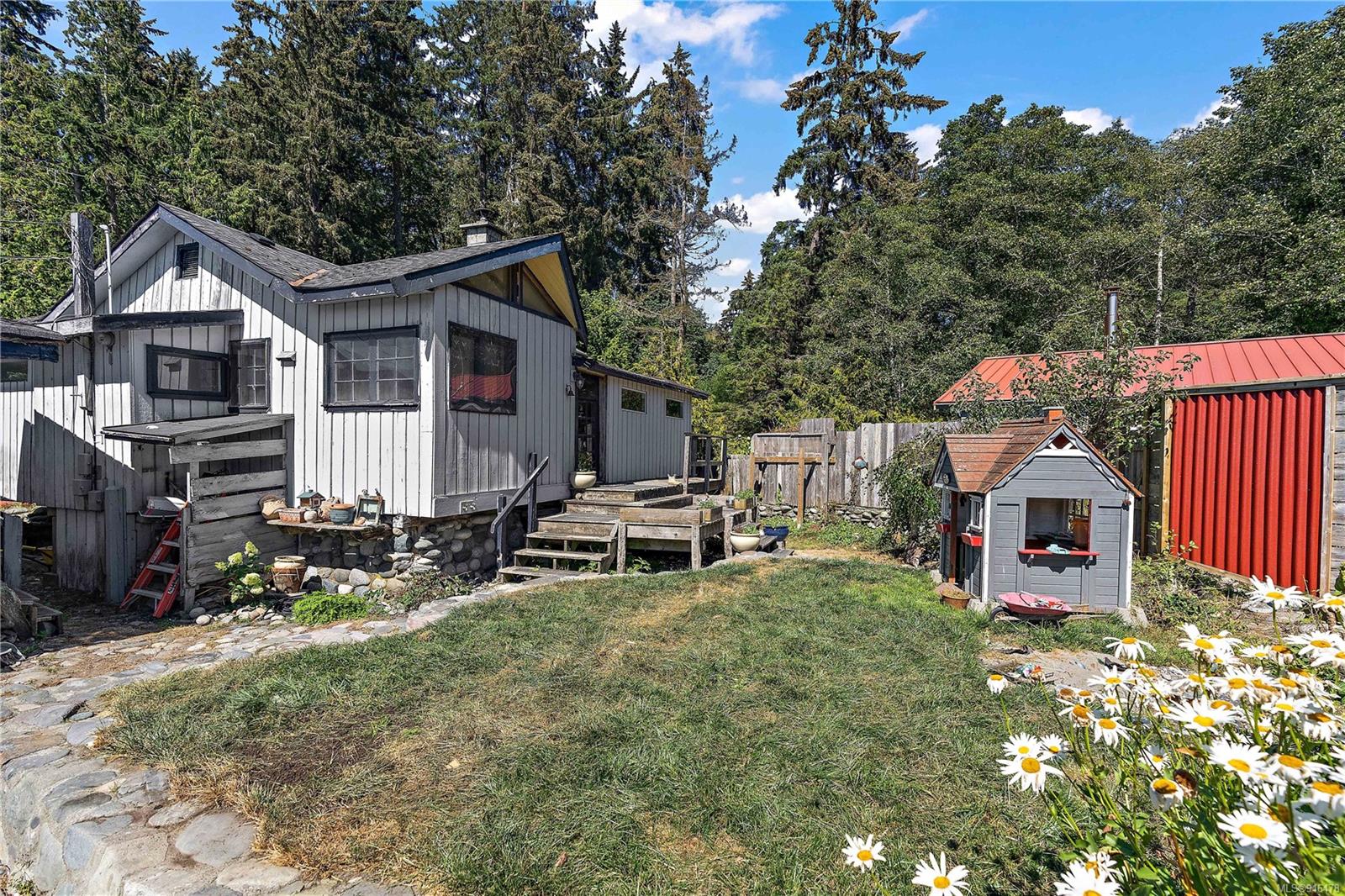 16 8895 West Coast Road, Sooke, BC, V9Z 1E7 916478 Gower Smith