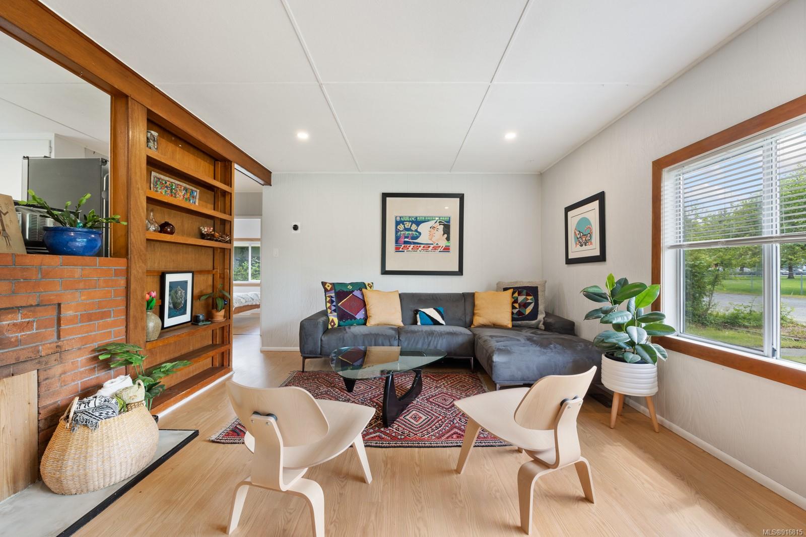 663 6th Street, Courtenay, BC, V9N 1M7 916815 Real Estate By Richelle