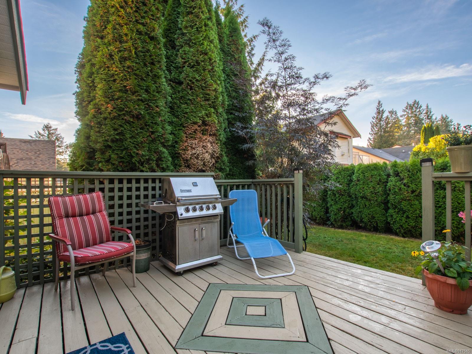 536 Greenhorn Place, Ladysmith, BC, V9G 1R3 917515 Carol Warkentin