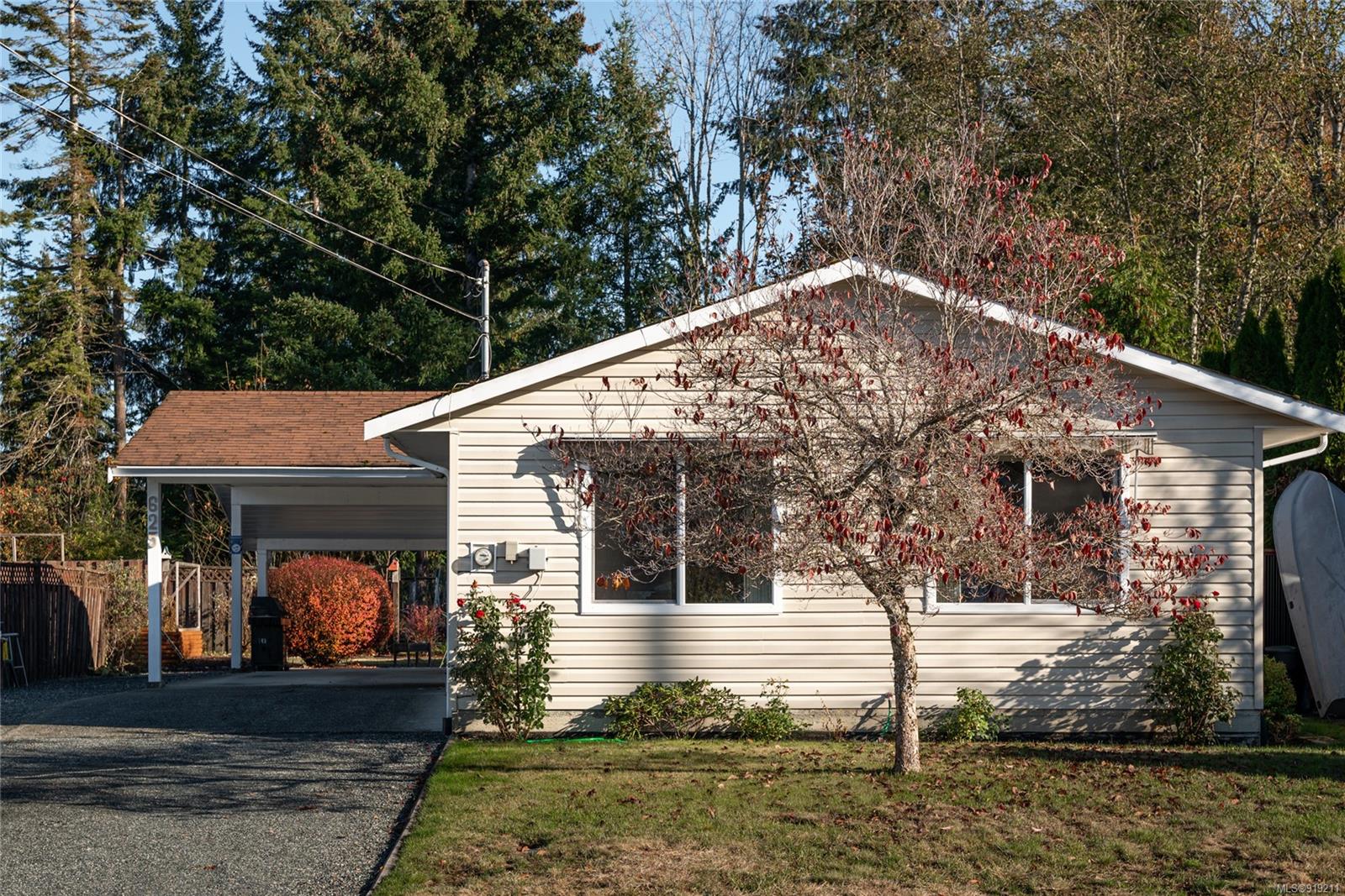 625 Alderwood Drive, Ladysmith, BC, V0R 2E0 919211 Paige Manns