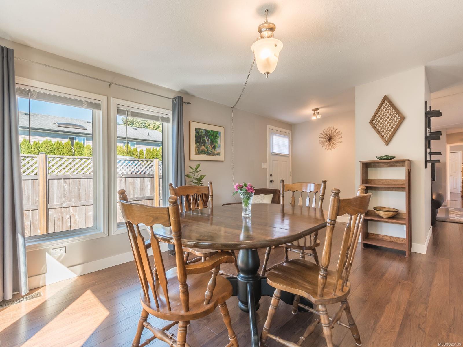 71 658 Alderwood Drive, Ladysmith, BC, V9G 1R6 920139 Carol