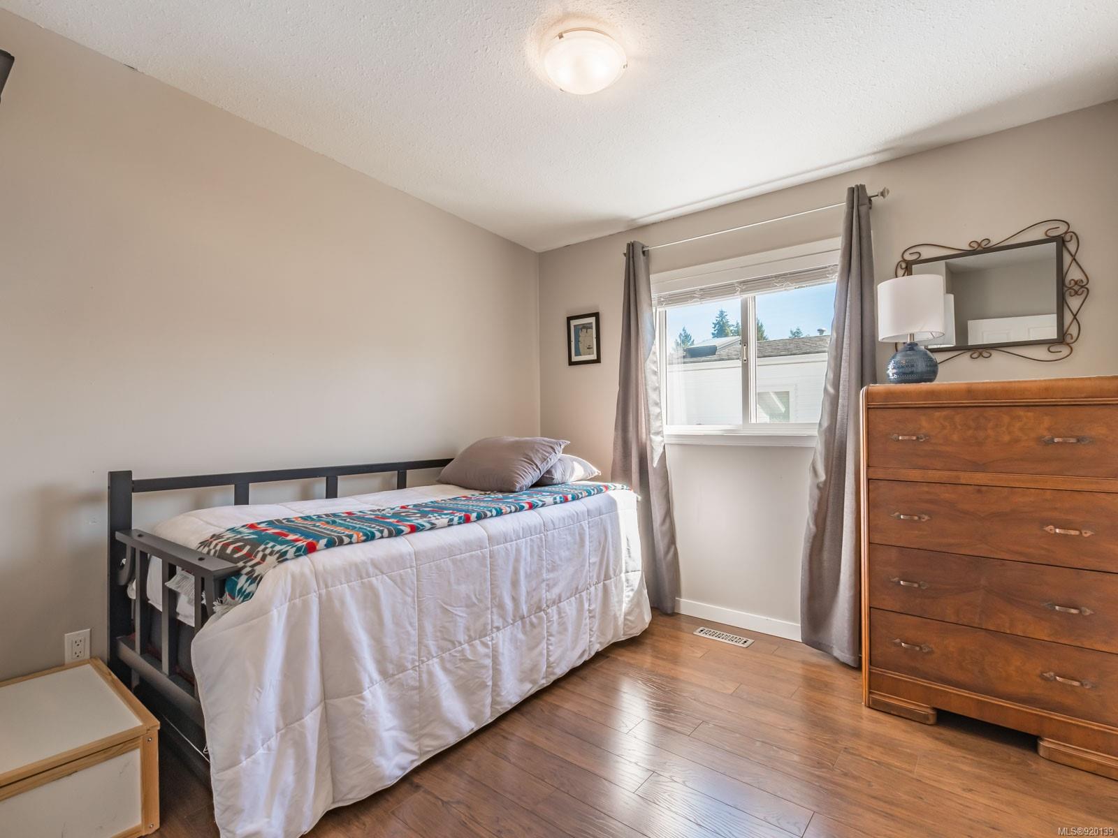 71 658 Alderwood Drive, Ladysmith, BC, V9G 1R6 920139 Carol