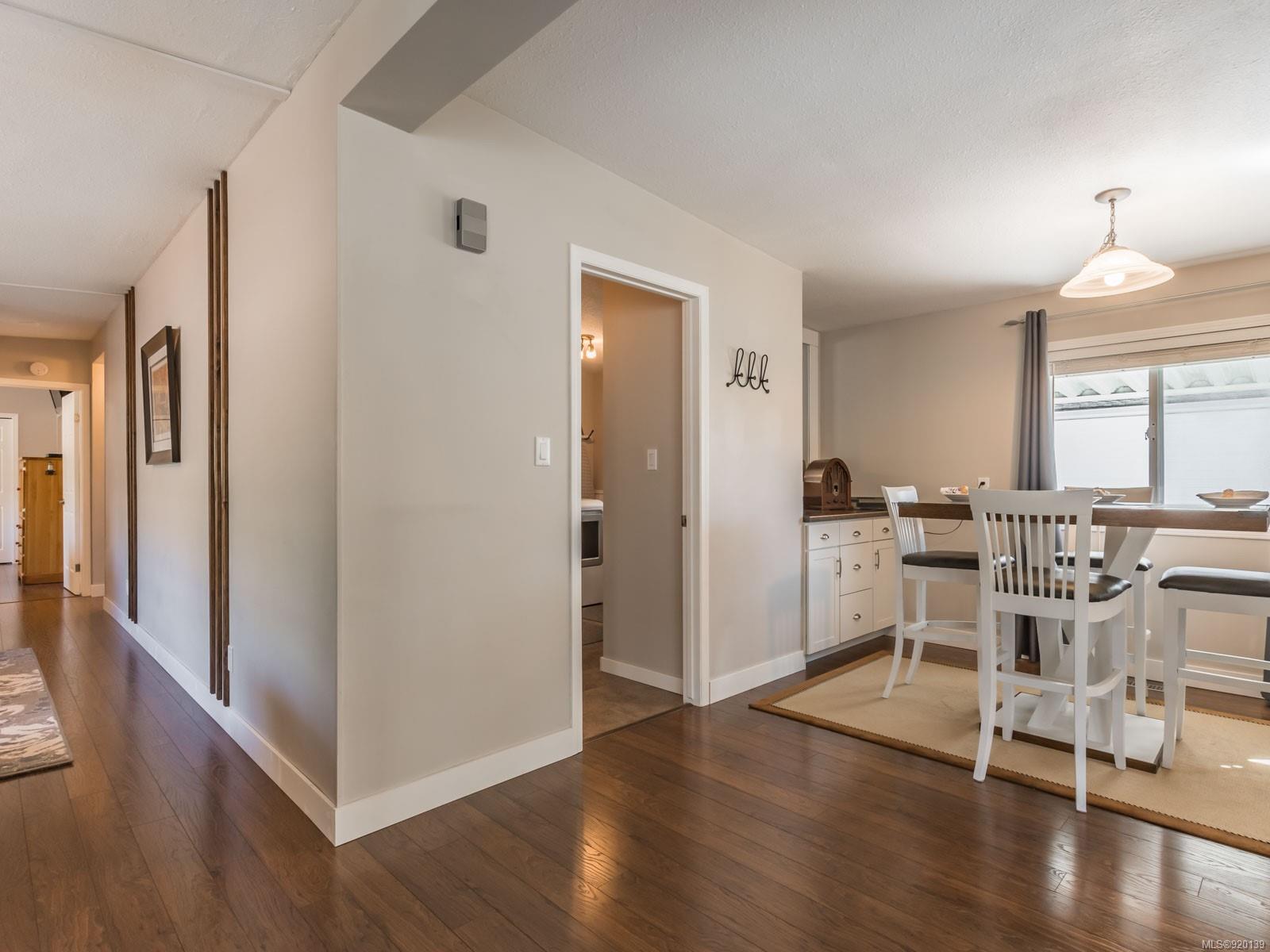 71 658 Alderwood Drive, Ladysmith, BC, V9G 1R6 920139 Carol