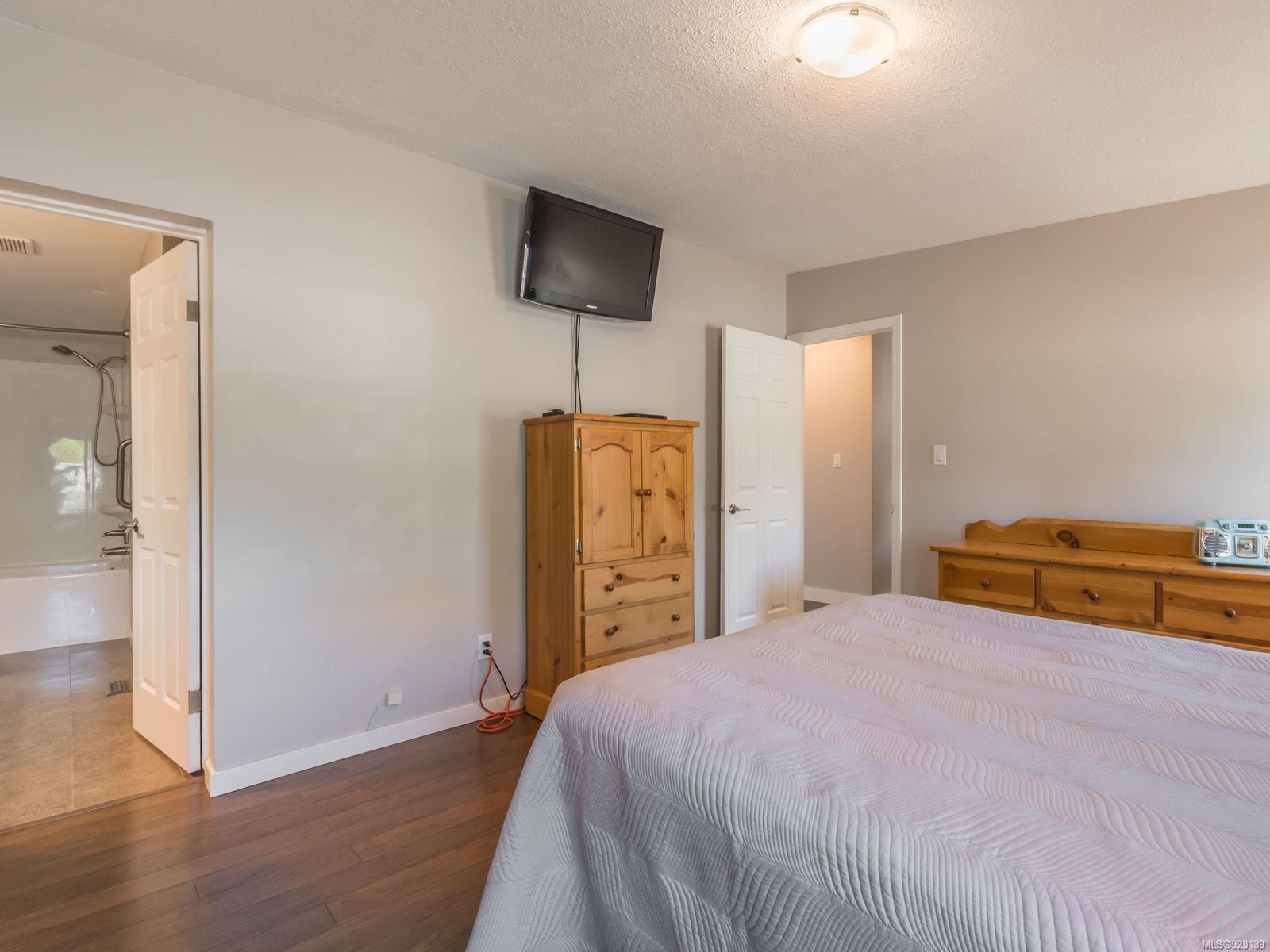 71 658 Alderwood Drive, Ladysmith, BC, V9G 1R6 920139 Carol