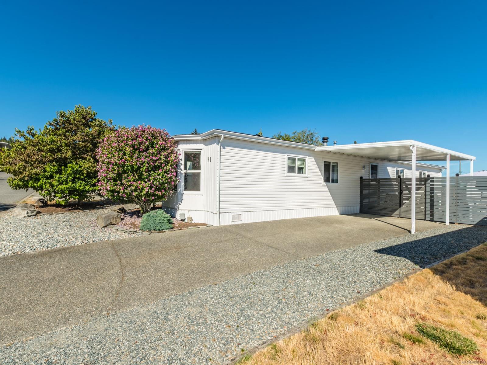 71 658 Alderwood Drive, Ladysmith, BC, V9G 1R6 920139 Carol