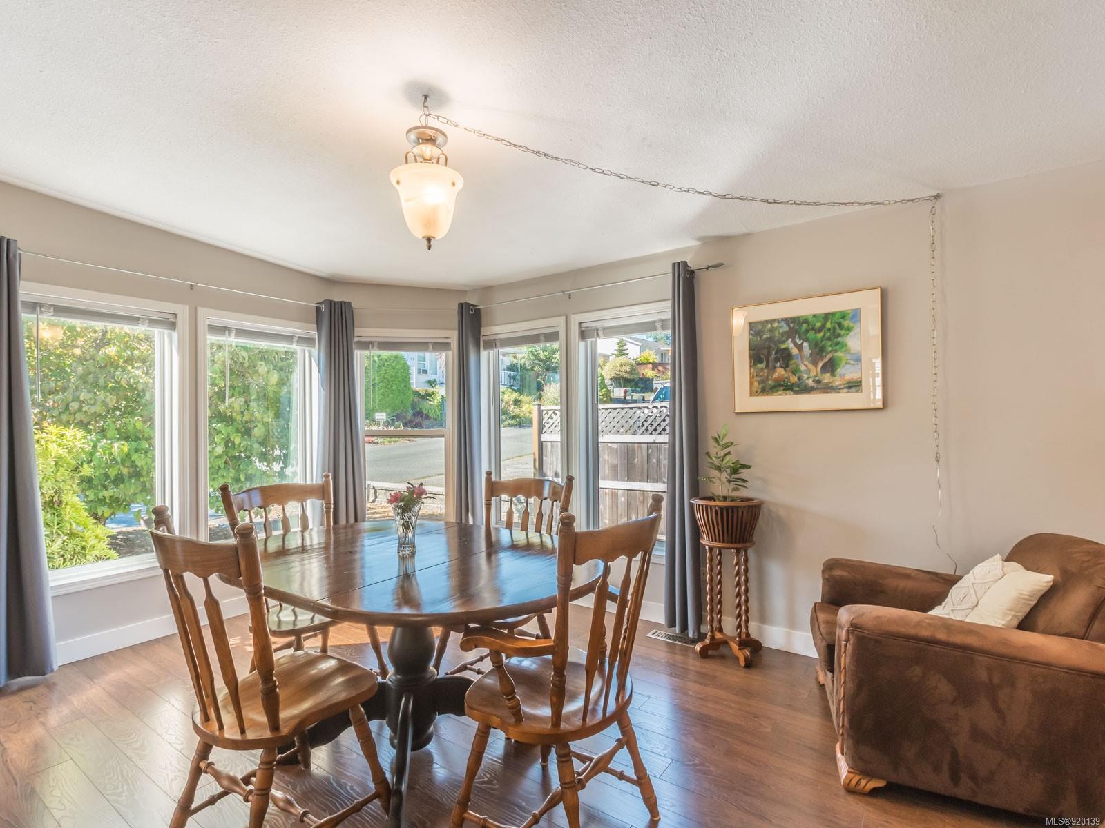 71 658 Alderwood Drive, Ladysmith, BC, V9G 1R6 920139 Carol