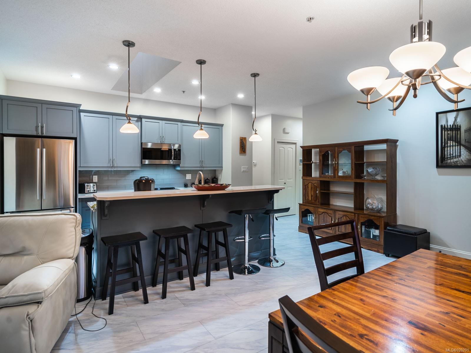 20 447 Pym Street N, Parksville, BC, V9P 2H9 920291 Catherine Mosher