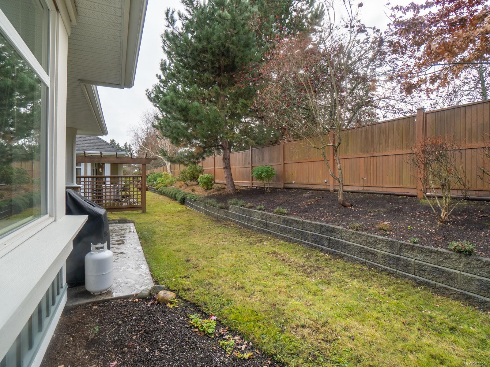 20 447 Pym Street N, Parksville, BC, V9P 2H9 920291 Catherine Mosher