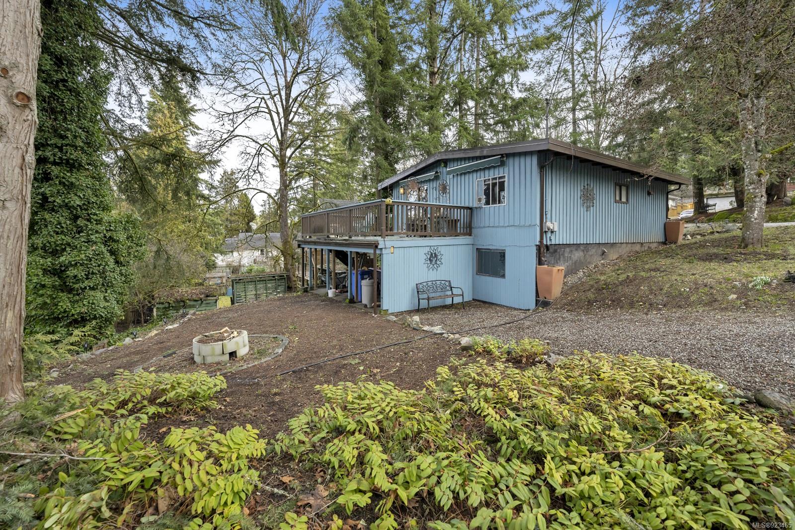 2720 Dundas Road, Shawnigan Lake, BC, V0R 2W0 923465 Sarah Doyle