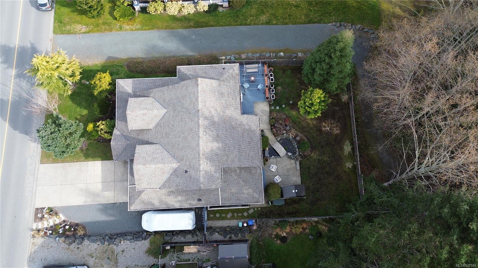 2404 Sunriver Way, Sooke, BC, V9Z 0Y5 927844 Your Home Team