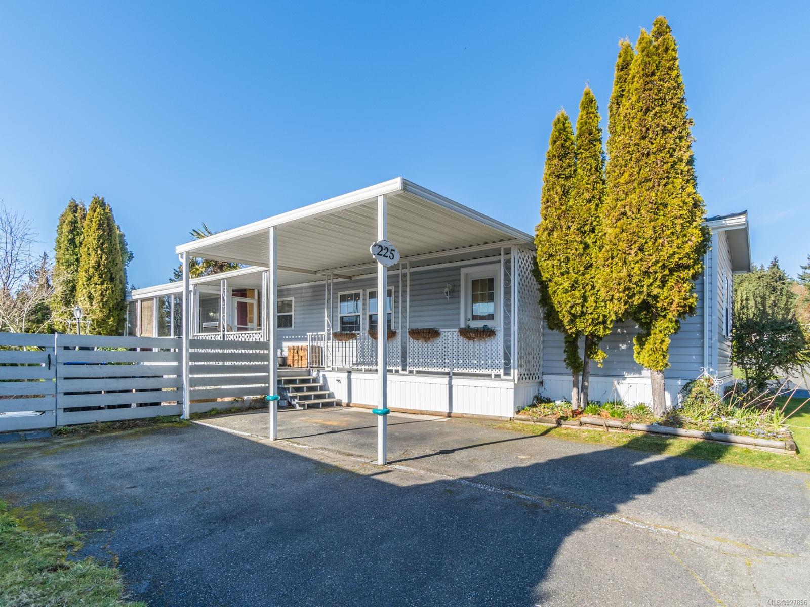 225 2465 Apollo Drive, Nanoose Bay, BC, V9P 9K2 927896 Carol