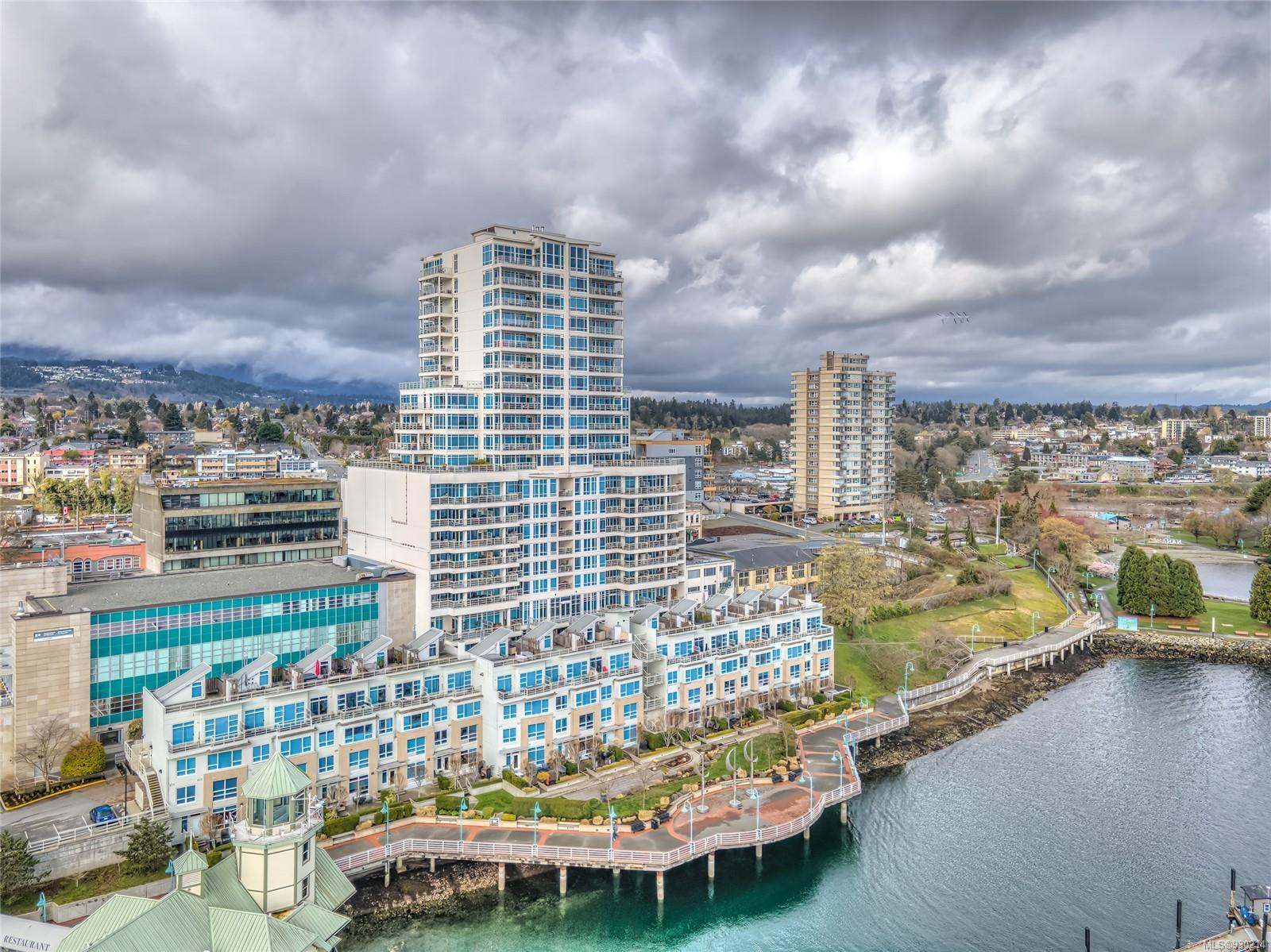 TH26 38 Front Street, Nanaimo, BC, V9R 0B8 930214 Susan McGougan