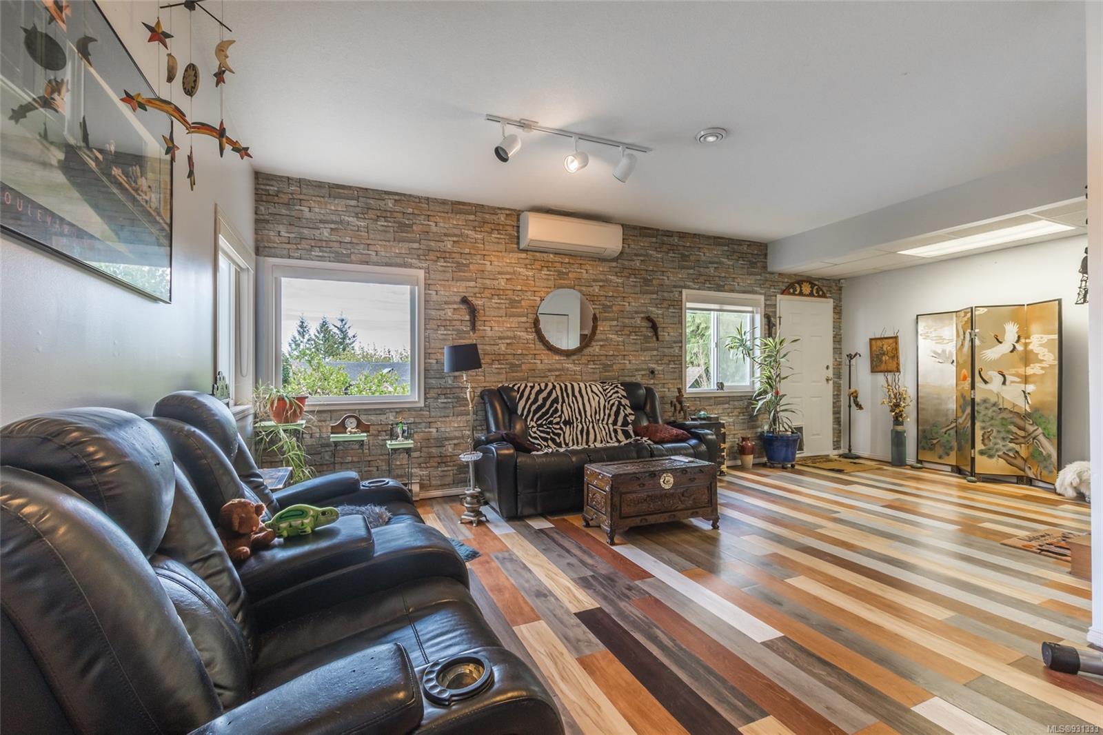 457 Thetis Drive, Ladysmith, BC, V9G 1V9 931333 Carol Warkentin and