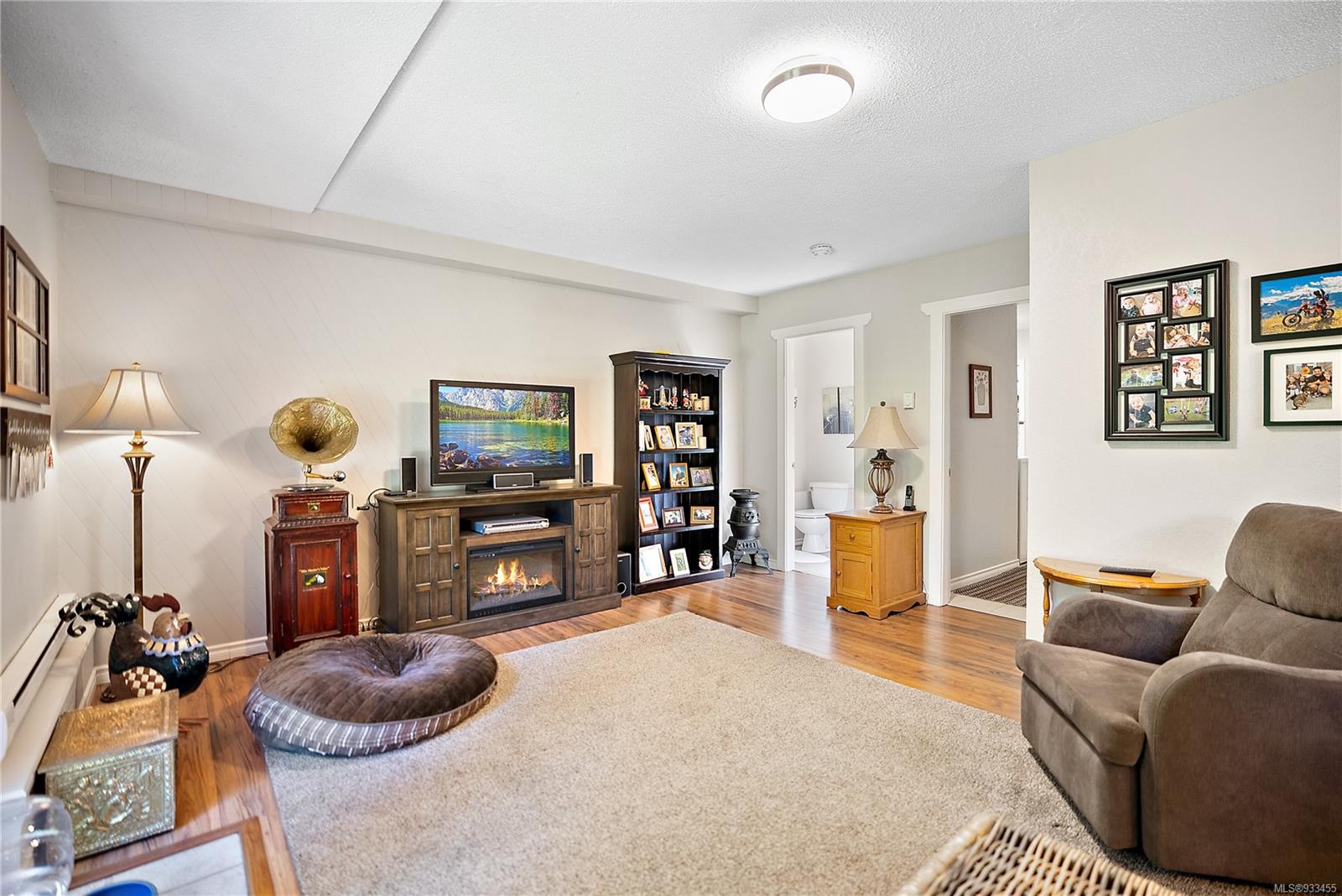 454 Dressler Road, Colwood, BC, V9C 2E8 933455 Marten Homes Real