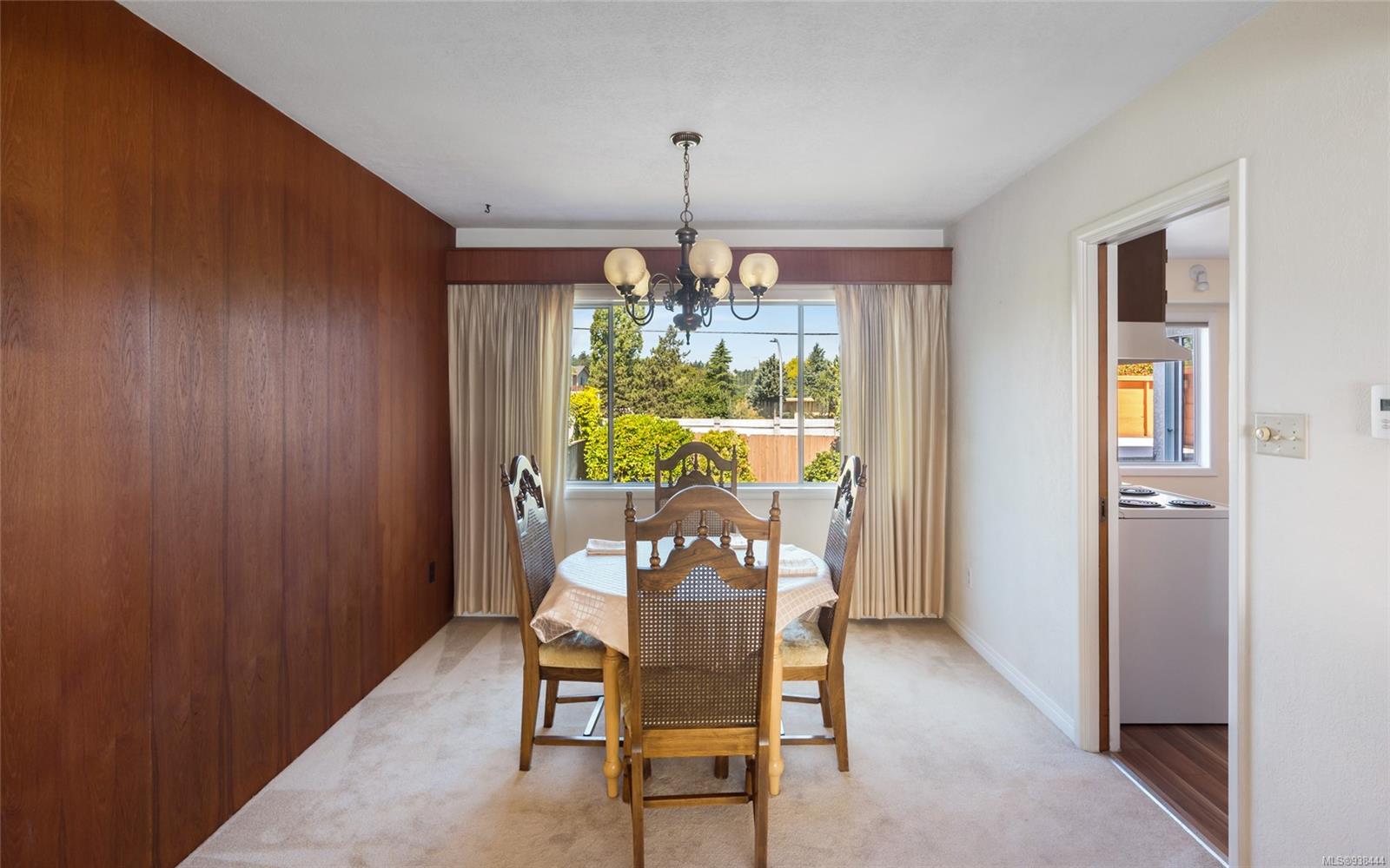 3358 Biscoe Drive, Saanich, BC, V8Z 4P5 938444 Dane Kingsbury Real