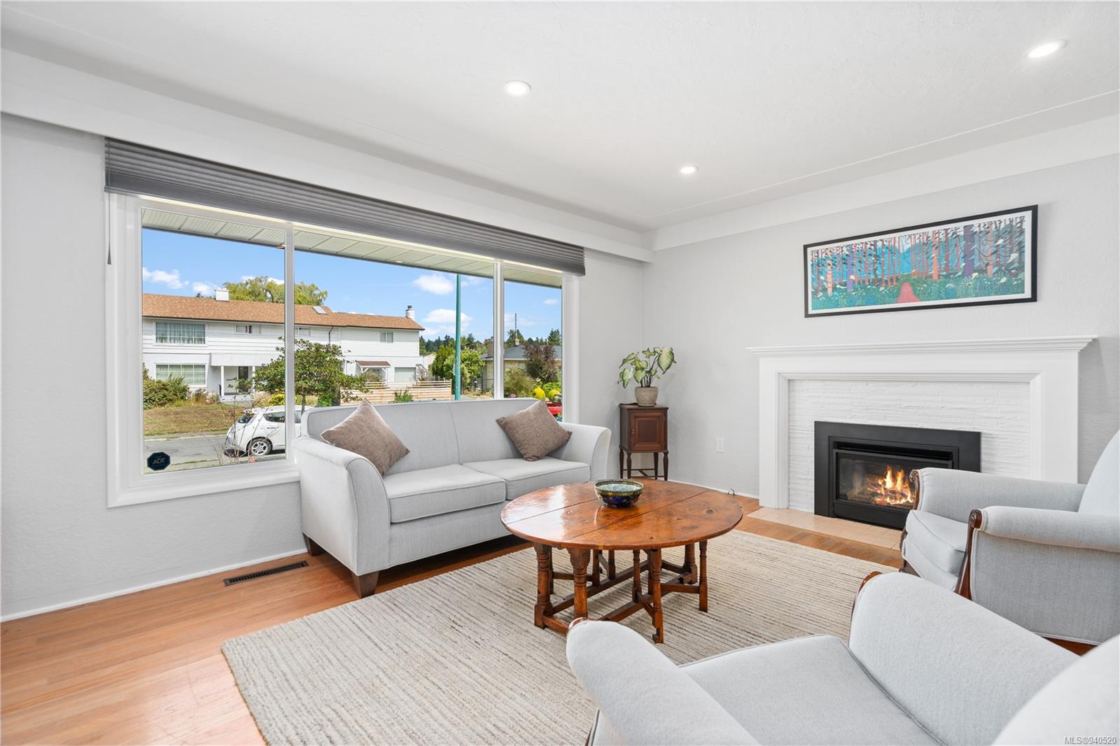 2249 Estevan Avenue, Oak Bay, BC, V8R 2S2 940520 The House Selling