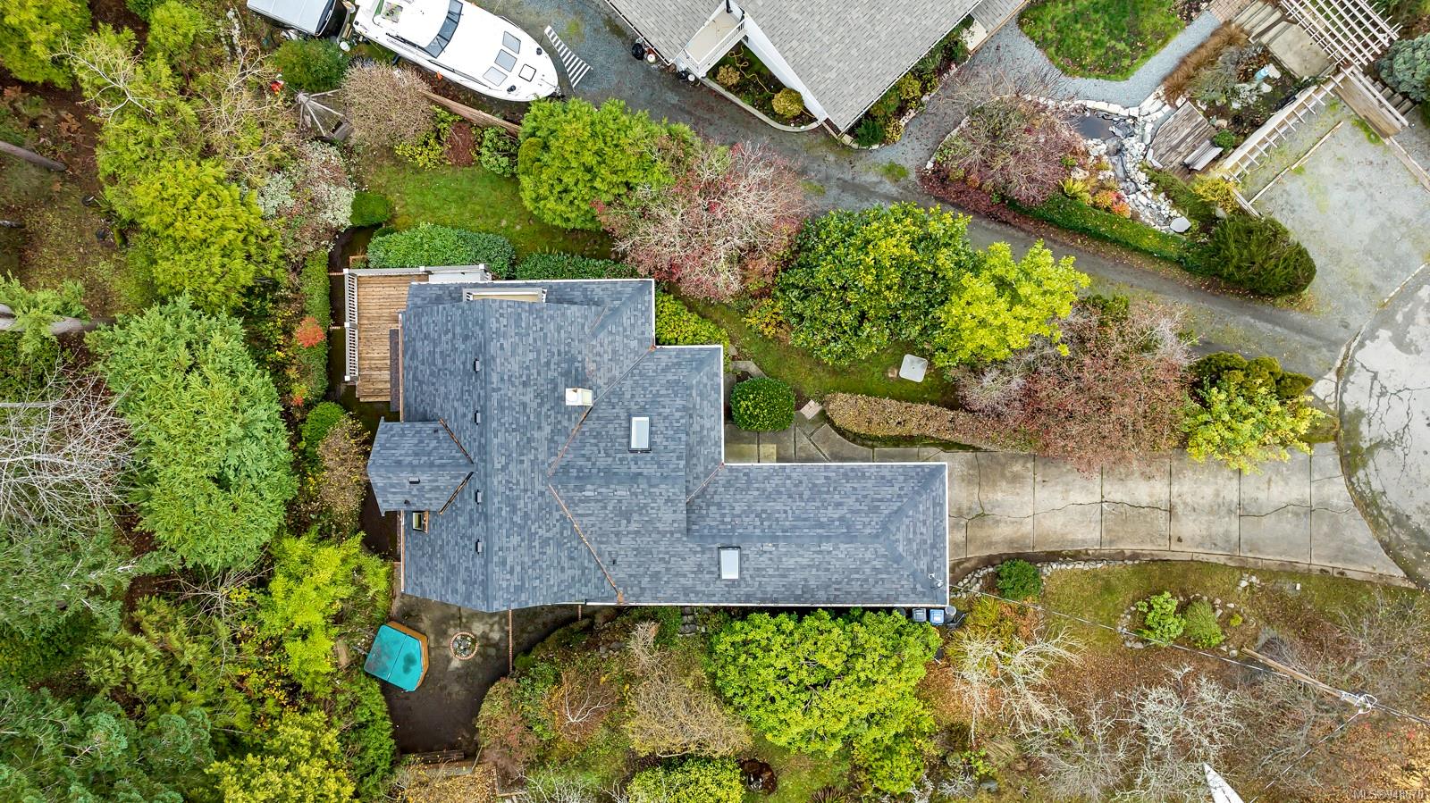 4676 Davenport Road, Cowichan Bay, BC, V0R 1N1 948670 Sarah Doyle