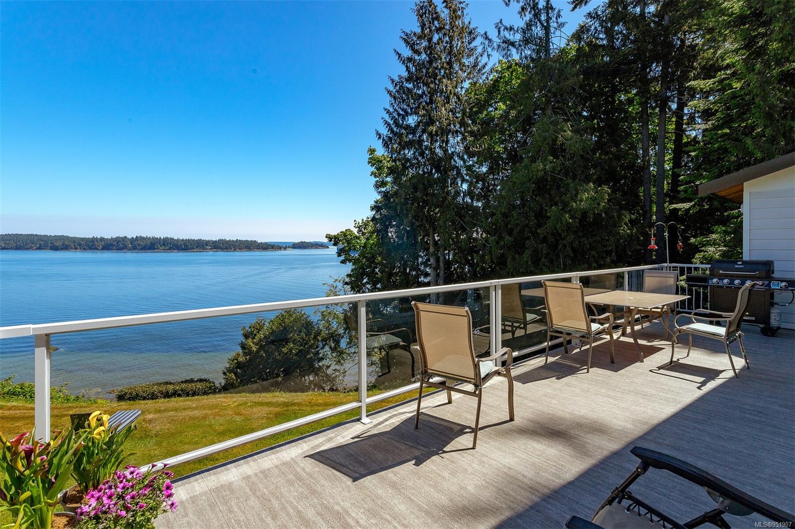 11235 Chemainus Road, Saltair, BC, V9G 1Y7 951907 Carol Warkentin