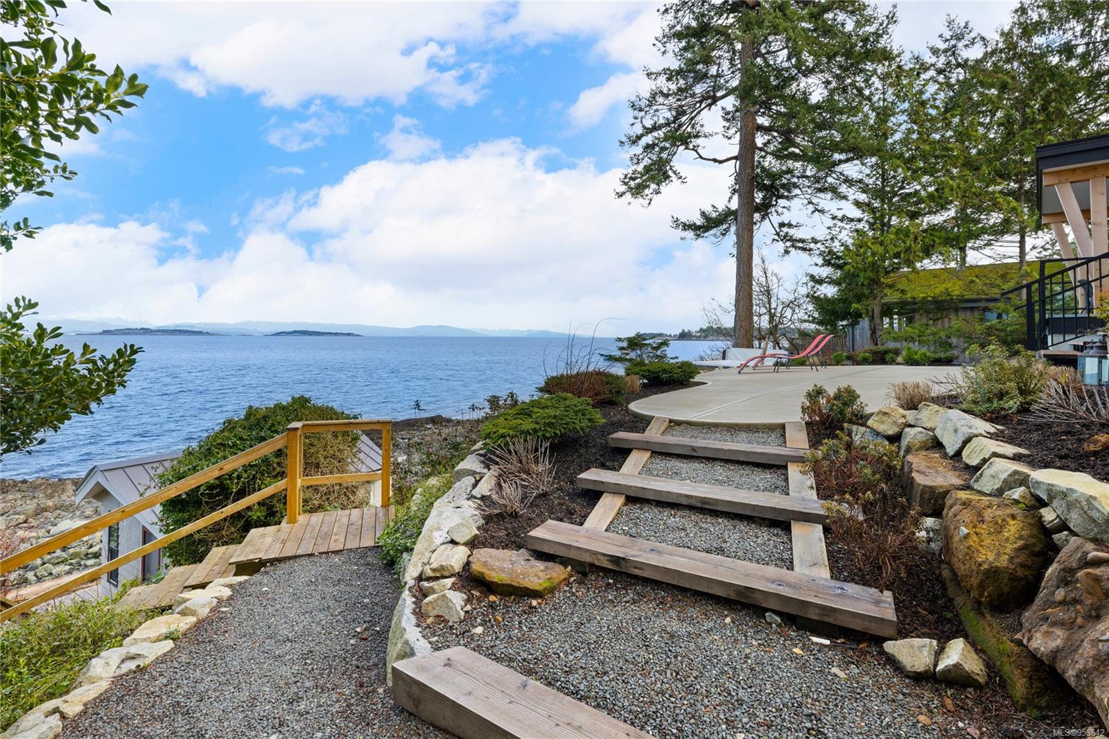 1254 Marina Way, Nanoose Bay, BC, V9P 9C1 953642 The Nicklen Group