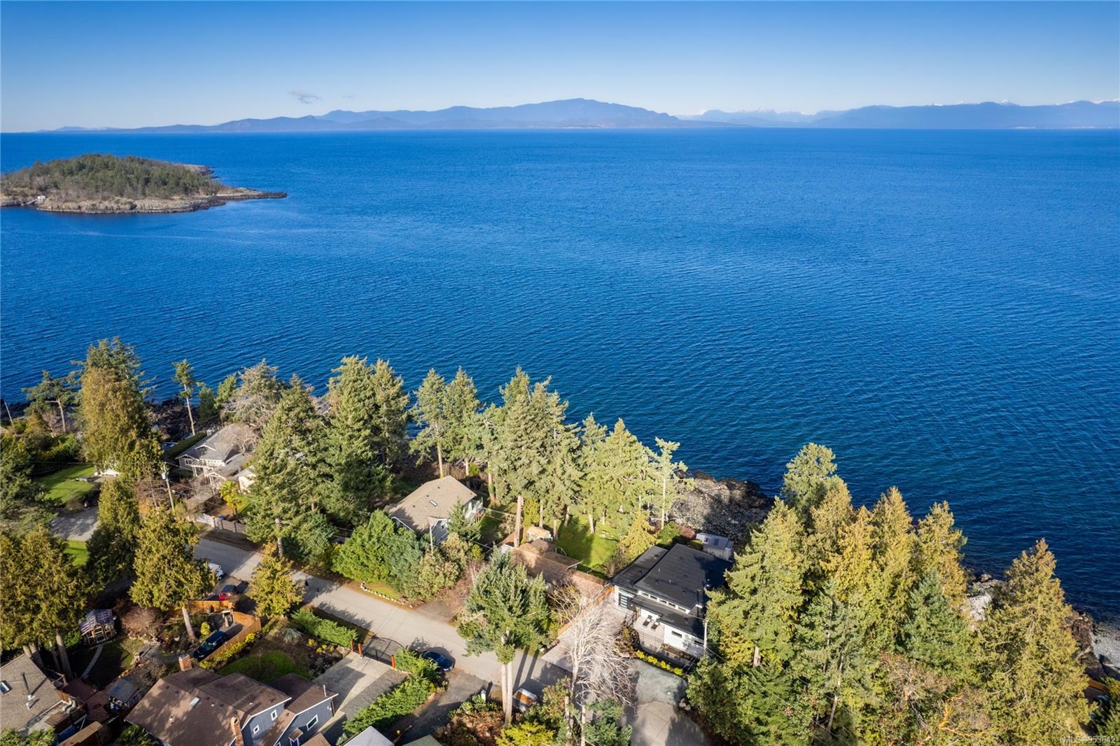 1254 Marina Way, Nanoose Bay, BC, V9P 9C1 953642 The Nicklen Group