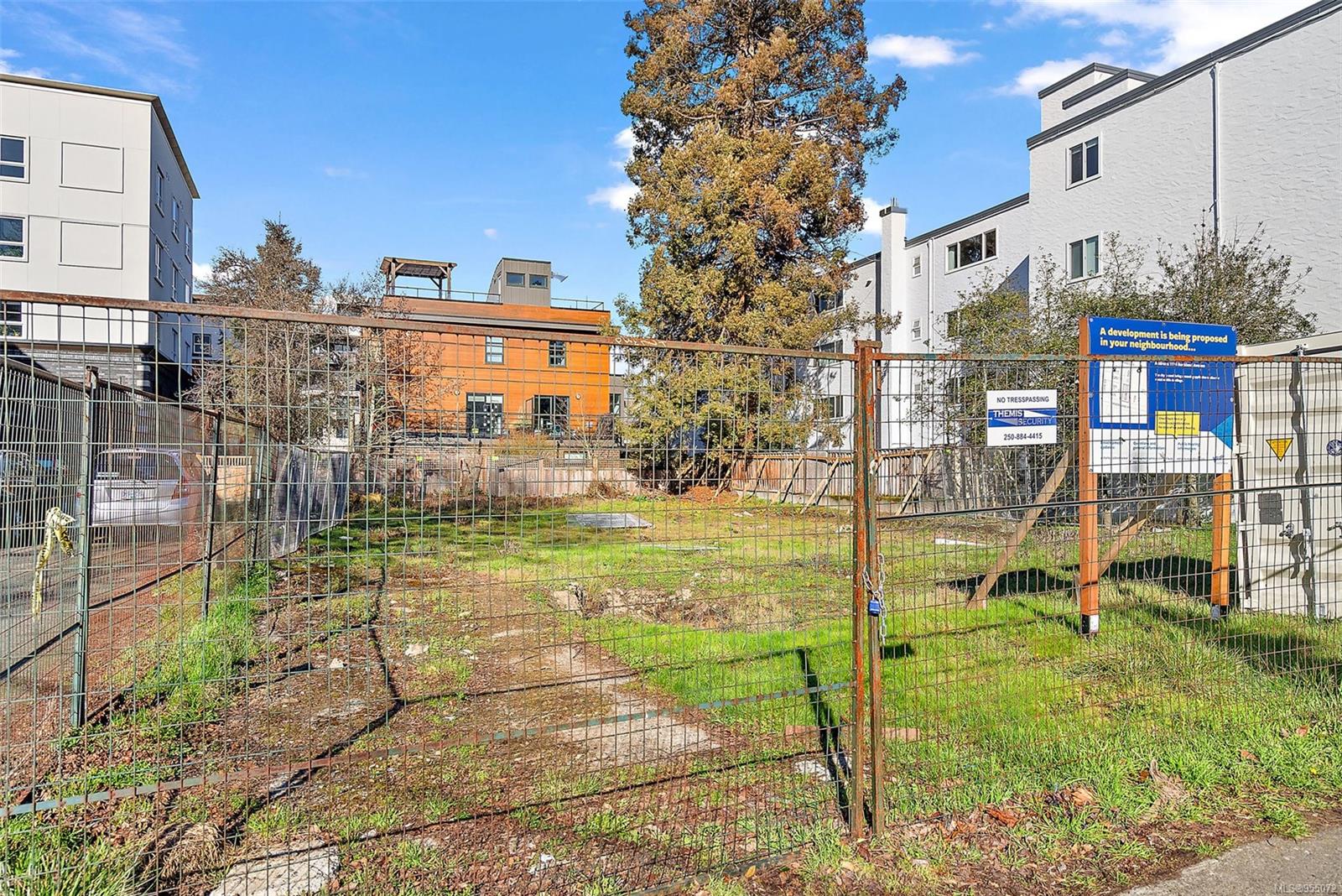 1114 Rockland Avenue, Victoria, BC, V8V 3H7 955072 Mark Rice