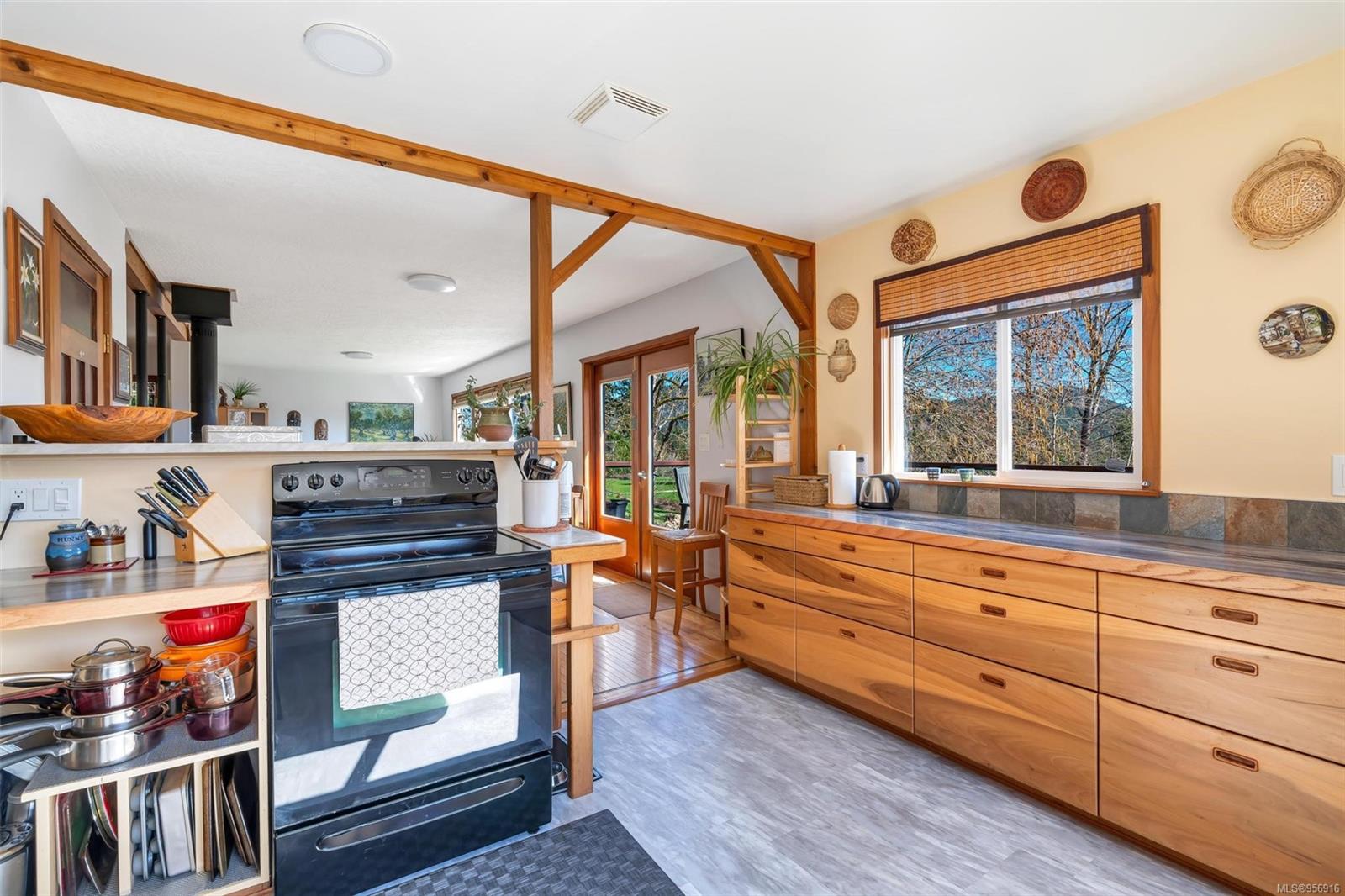 2760 Lowery Road, Duncan, BC, V9L 5B6 956916 Rod Macintosh Real Estate