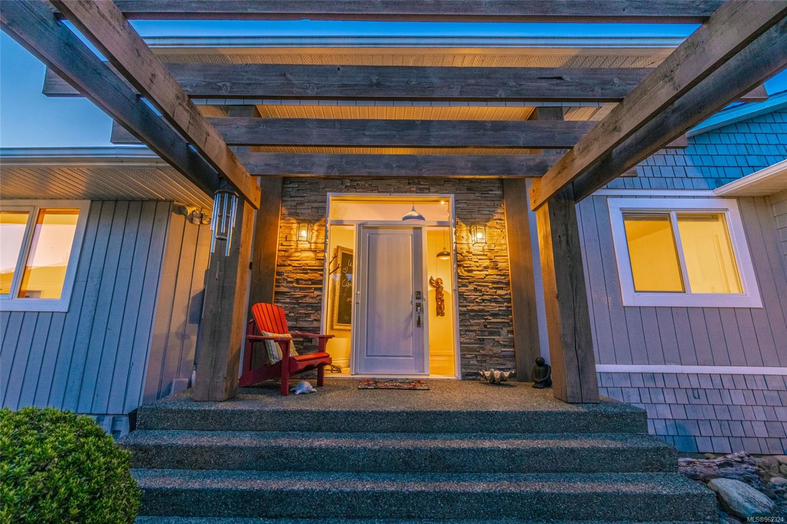 1561 Admiral Tryon Boulevard, Parksville, BC, V9P 1Y3 962324 The