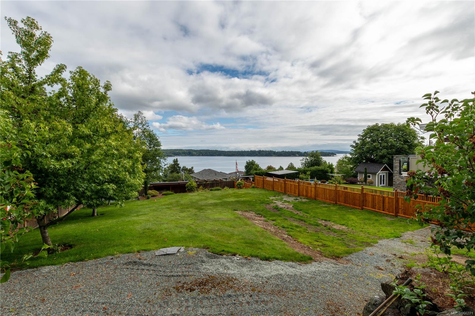 401 Chemainus Road, Ladysmith, BC, V9G 1Y3 966271 Mactier Real