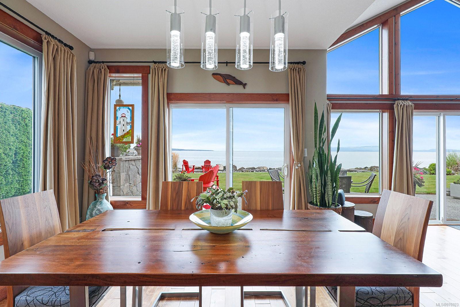 9, 4320 Garrod Road, Bowser, BC, V0R 1G0 976923 The Nicklen Group