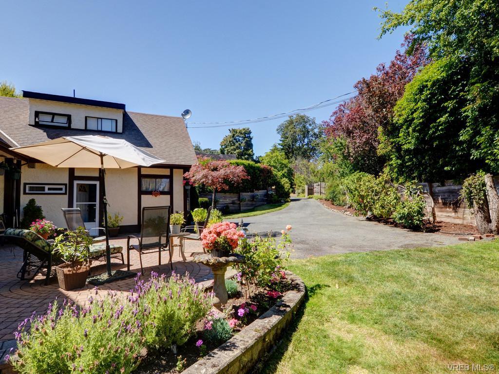 1607 Rockland Avenue, Victoria, BC 367380 Andrew Maxwell