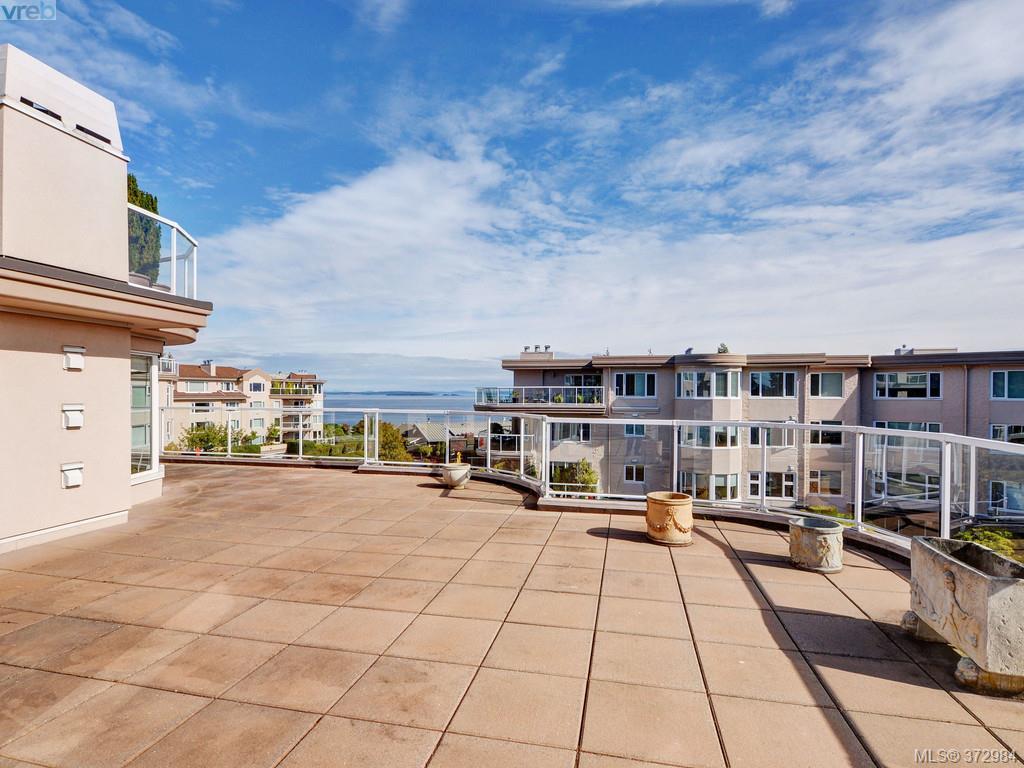  5301 2829 Arbutus Rd, Victoria, BC 372984 Deedrie Ballard