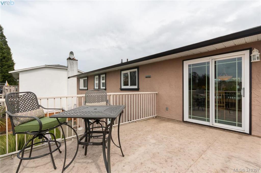 4240 Carey Road, Victoria, BC 376397 The House Selling Group