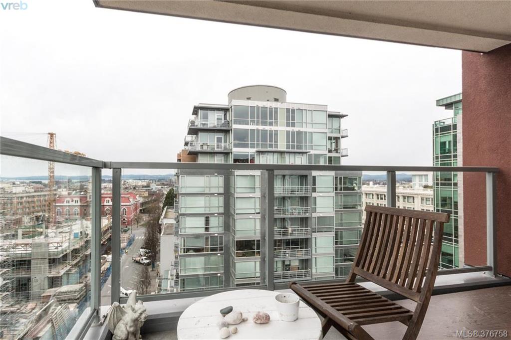  805 770 Cormorant Street, Victoria, BC 376758 The House Selling Group