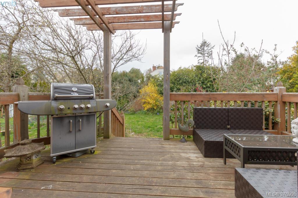 1954 Monteith Street, Victoria, BC 376908 Tracy KeenanWhyte