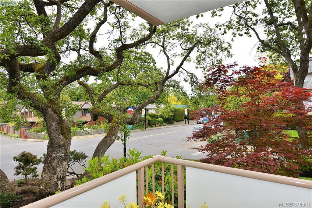  108 2125 Oak Bay Avenue, Victoria, BC 378591 Miles Takacs