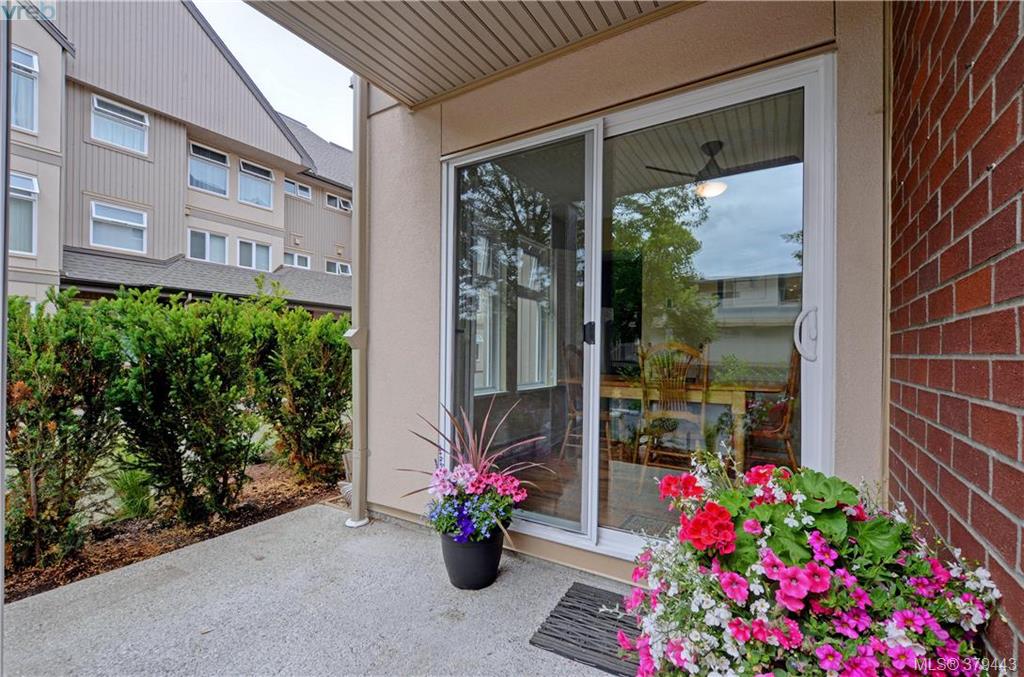  103 837 Selkirk Avenue, Victoria, BC 379443 Nicole Pelan