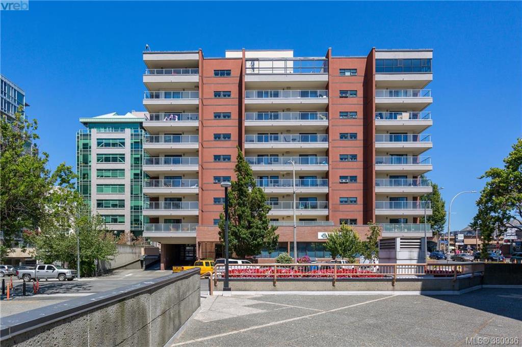  202 770 Cormorant Street, Victoria, BC 380936 The House Selling Group