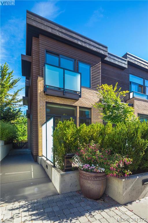  9 1020 Richardson Street, Victoria, BC 381372 Mark Rice