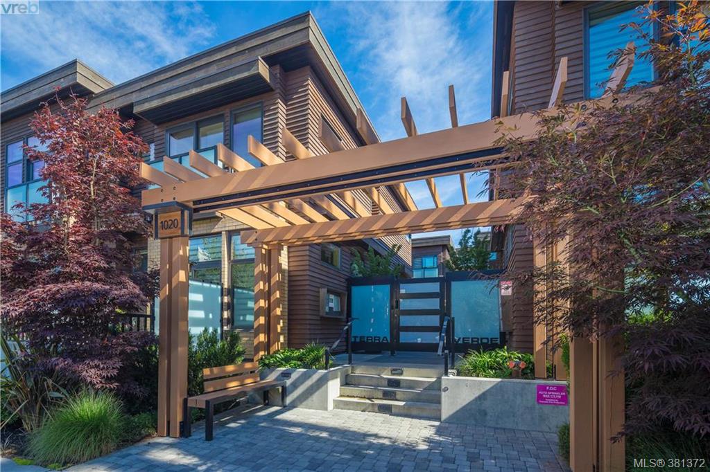  9 1020 Richardson Street, Victoria, BC 381372 Mark Rice