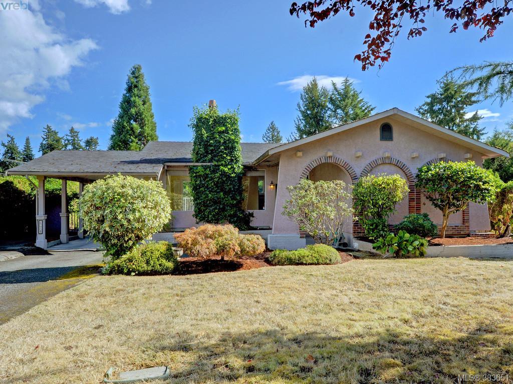 624 Vanalman Avenue, Victoria, BC 383651 Alex Rose