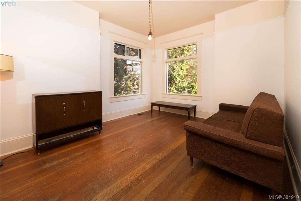 2654 Fernwood Road, Victoria, BC 384910 Dane Kingsbury Real Estate