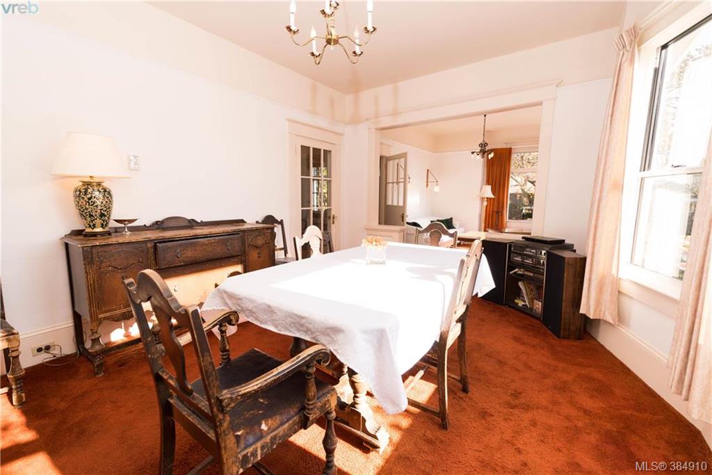 2654 Fernwood Road, Victoria, BC 384910 Dane Kingsbury Real Estate