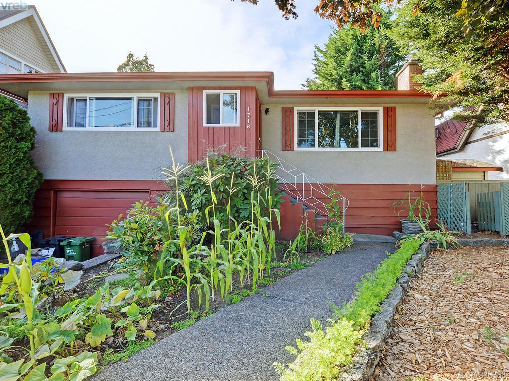 1716 Fernwood Road, Victoria, BC • 385338 • Grady Harris Personal