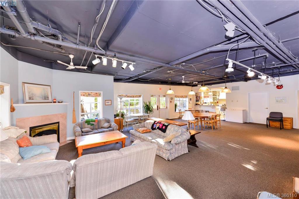  6 1246 Fairfield Road, Victoria, BC 386110 The House Selling Group