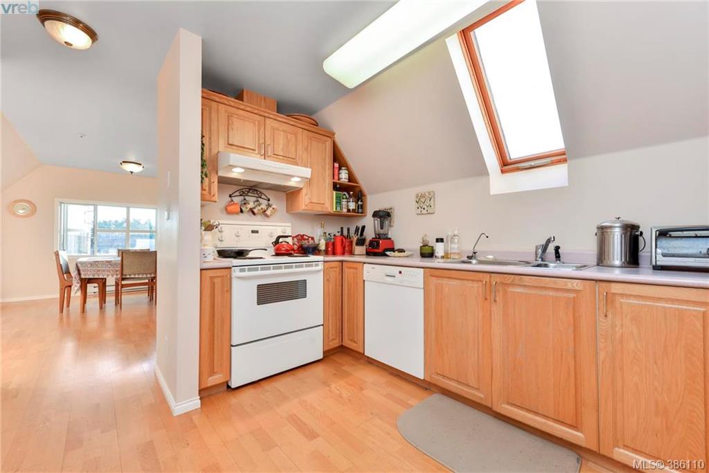  6 1246 Fairfield Road, Victoria, BC 386110 The House Selling Group